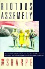Cover Riotous Assembly (Tom Sharpe)
